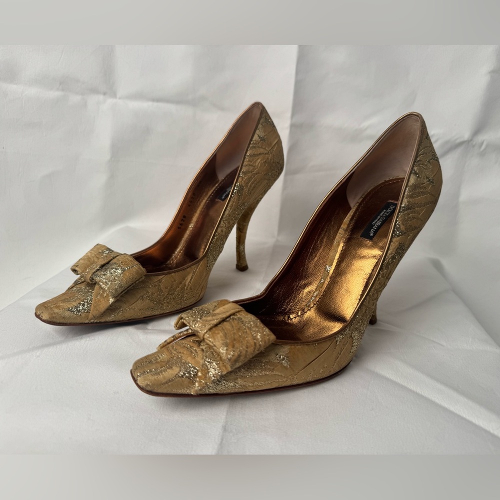 Dolce & Gabbana Gold Brocade Heels